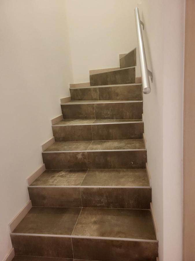 Duplex Neuf 2 Chambres Huy Εξωτερικό φωτογραφία